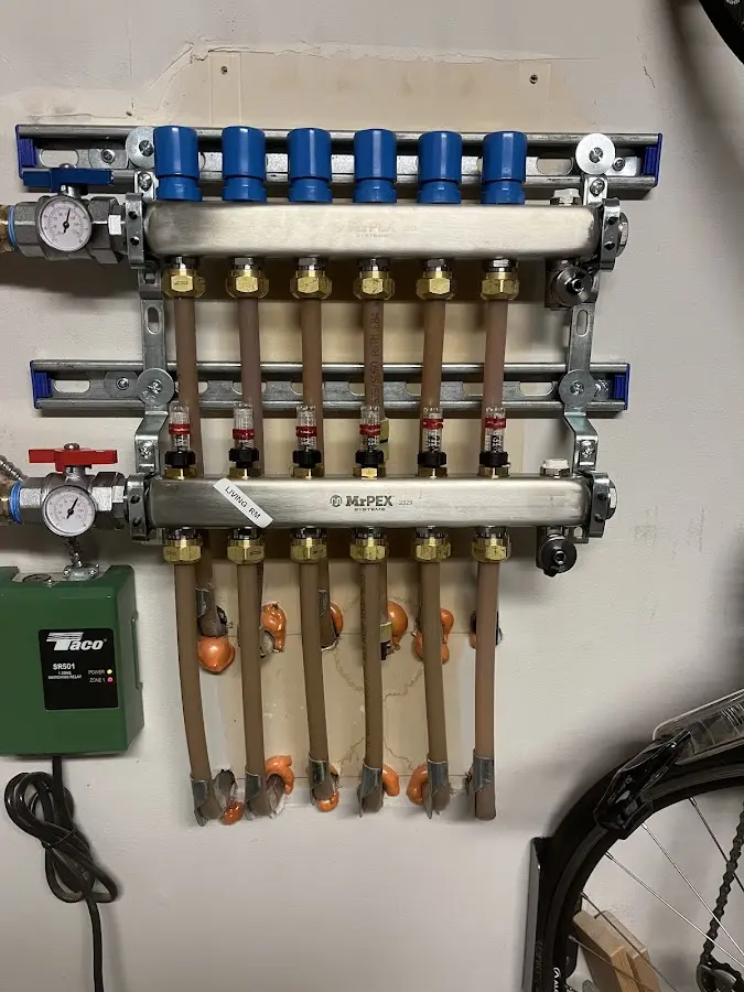 Plumber performing Leak Detection at a residential property in Dallas